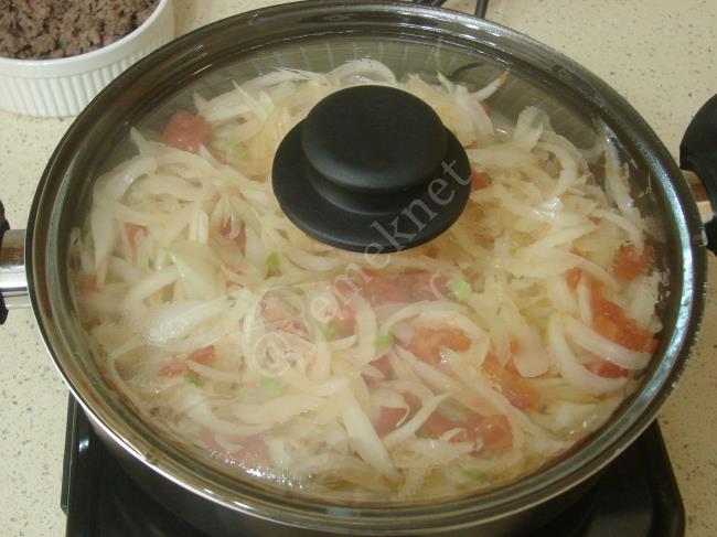 Soğanlı Yumurtalı Mıhlama - Yapılışı (5/16) 