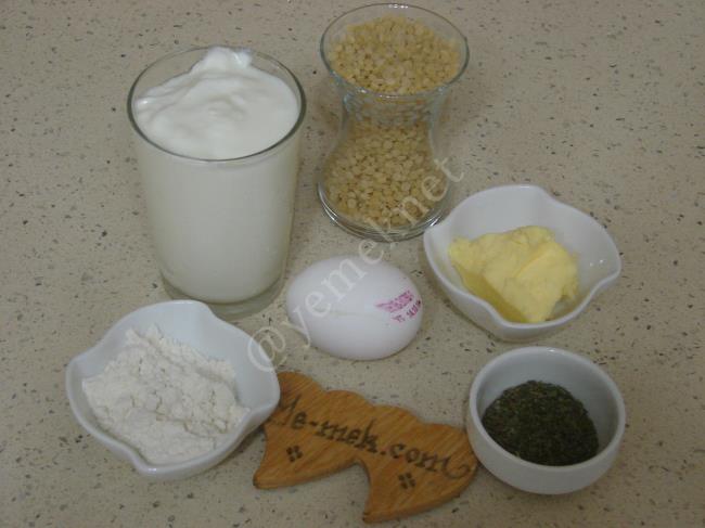 Yoğurtlu Kuskus Çorbası - Yapılışı (1/12) 