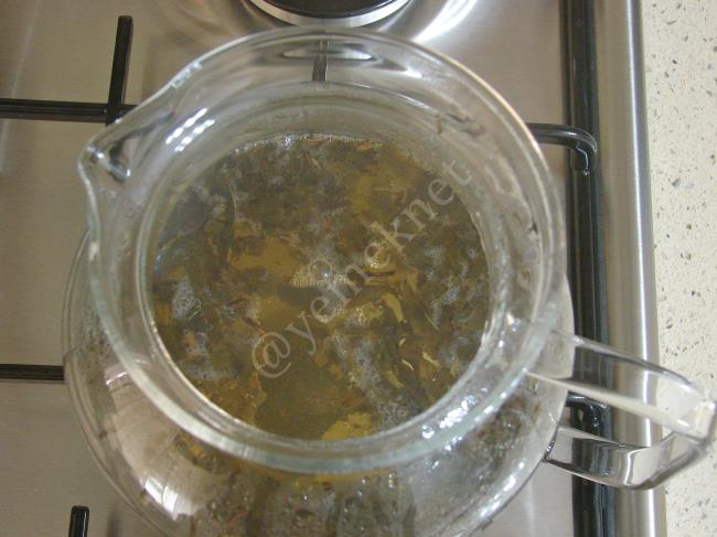Zayıflatan Sodalı Çay Kürü - Yapılışı (4/12) 