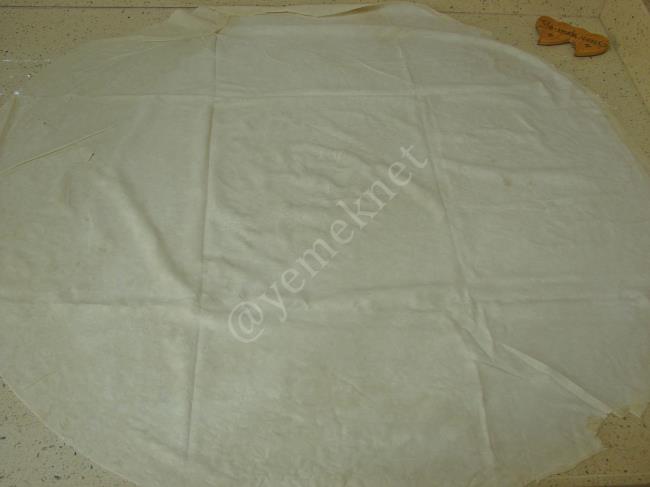 Cevizli Haşhaşlı Çıtır Börek - Yapılışı (6/24) 