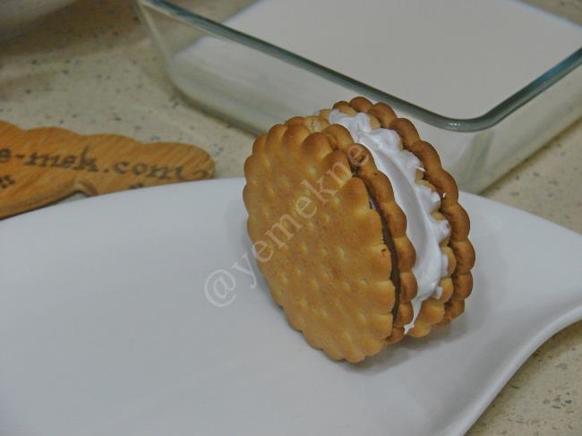 Çokoprens Pasta - Yapılışı (9/16) 