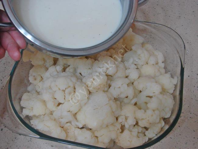 Fırında Beşamel Soslu Karnabahar Graten - Yapılışı (9/16) 