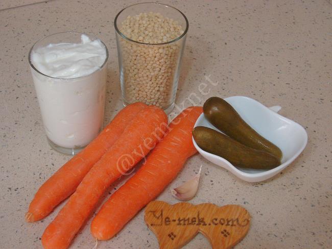 Havuçlu Kuskus Salatası - Yapılışı (1/12) 