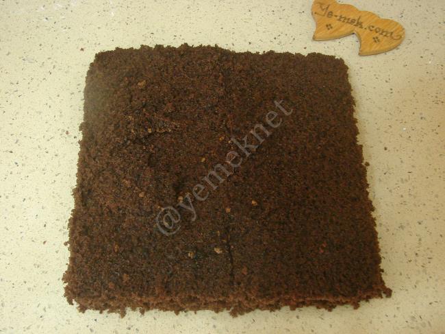 Porsiyonluk Köstebek Pasta - Yapılışı (14/24) 