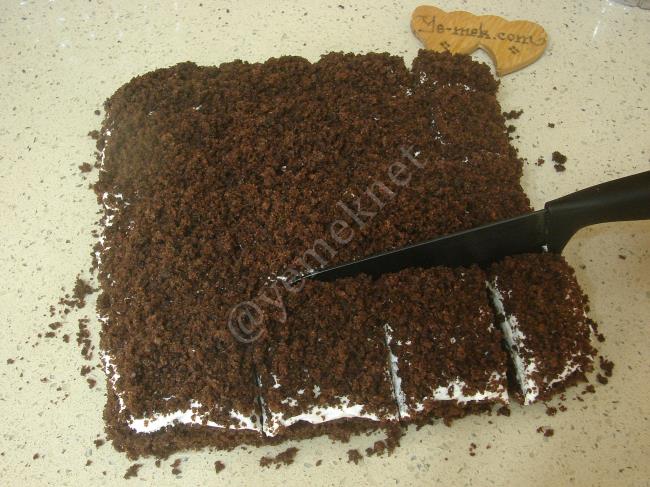 Porsiyonluk Köstebek Pasta - Yapılışı (20/24) 