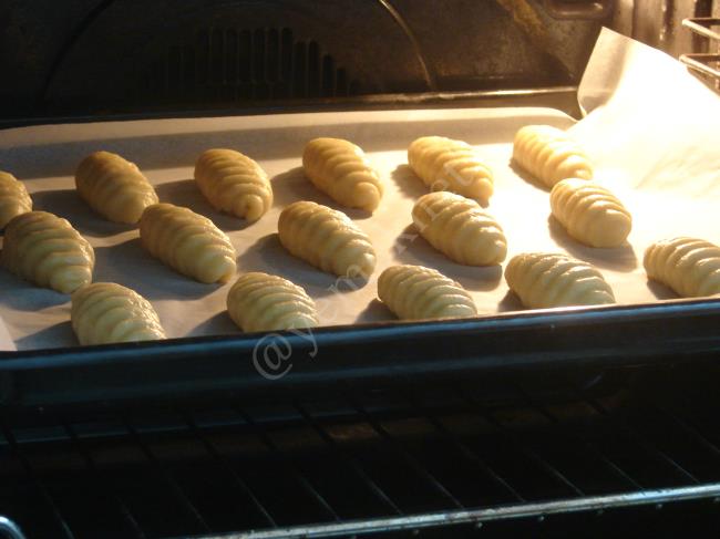 Sıvı Yağlı Elmalı Kurabiye - Yapılışı (15/20) 