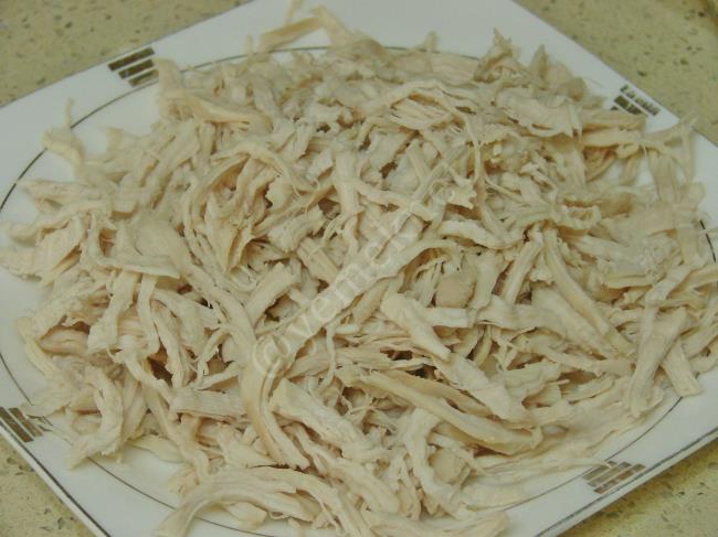 Tavuklu Kuskus Salatası - Yapılışı (4/12) 