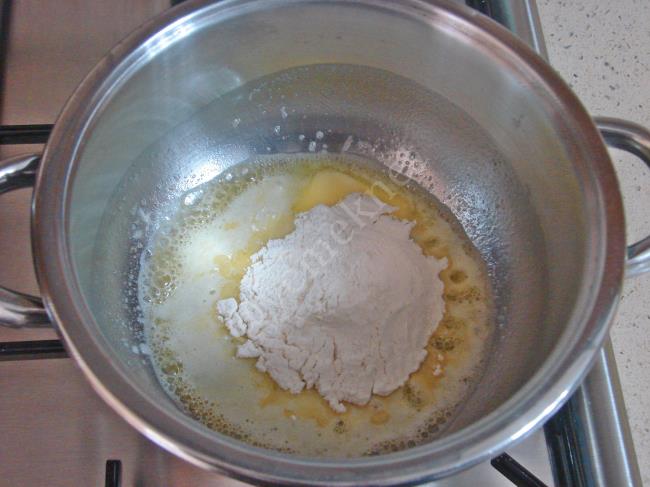 Beşamel Soslu Brokoli Yemeği - Yapılışı (4/16) 