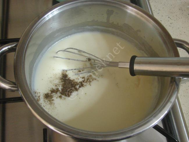 Beşamel Soslu Brokoli Yemeği - Yapılışı (6/16) 