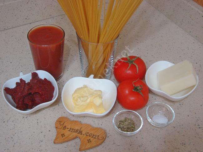 Domatesli Fırın Makarna - Yapılışı (1/20) 