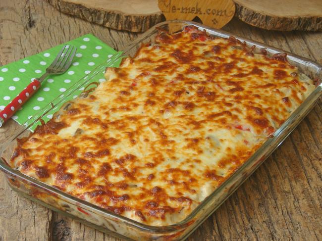 Fırında Etimekli Beşamel Soslu Tavuk - Yapılışı (18/20) 