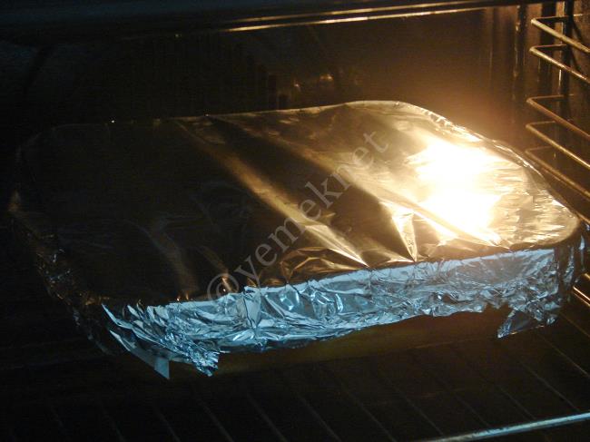 Fırında Sebzeli Tavuk Yemeği - Yapılışı (13/20) 