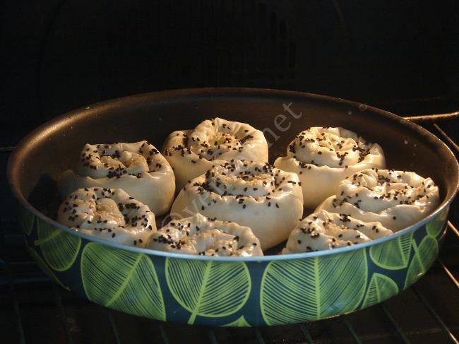 Pırasalı Börek - Yapılışı (17/20) 