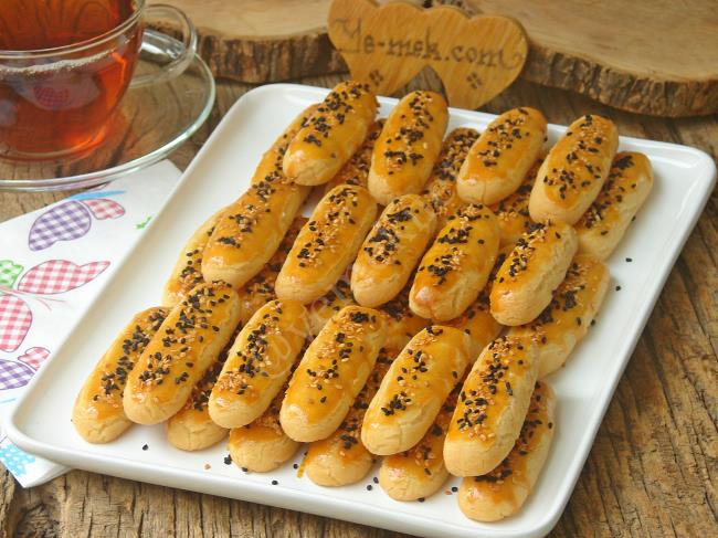 Sıvı Yağlı Tuzlu Kurabiye Tarifi, Nasıl Yapılır? (Resimli) Yemek