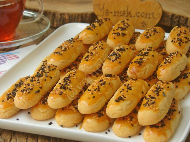 Sıvı Yağlı Tuzlu Kurabiye Nasıl Yapılır? (12/12) Resimli Yemek Tarifleri