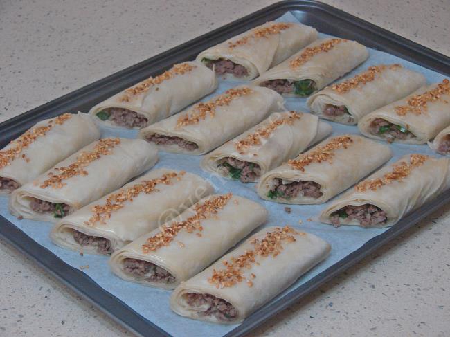 Unlu Çıtır Börek - Yapılışı (16/20) 