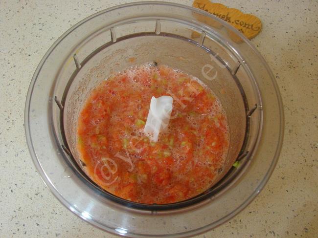 Acılı Lokanta Ezmesi - Yapılışı (5/12) 