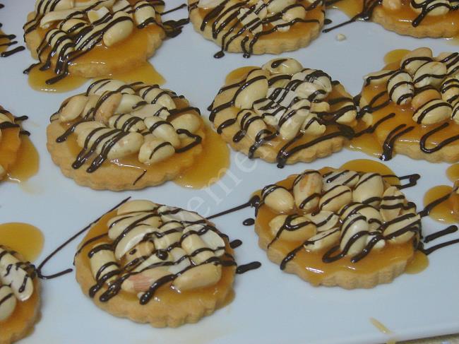 Snickers Kurabiye - Yapılışı (24/28) 