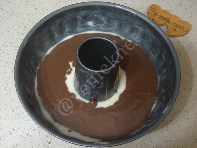 Yumurtasız Kek - Yapılışı (11/16) 