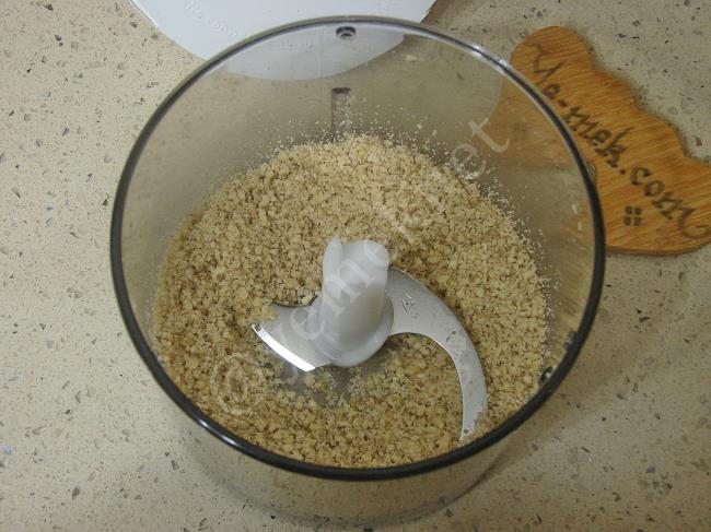 Bayatlamayan Tarçınlı Cevizli Kurabiye - Yapılışı (2/16) 