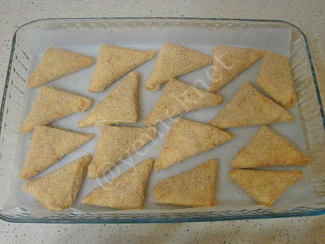 Galeta Unlu Sodalı Buzluk Böreği - Yapılışı (16/20) 