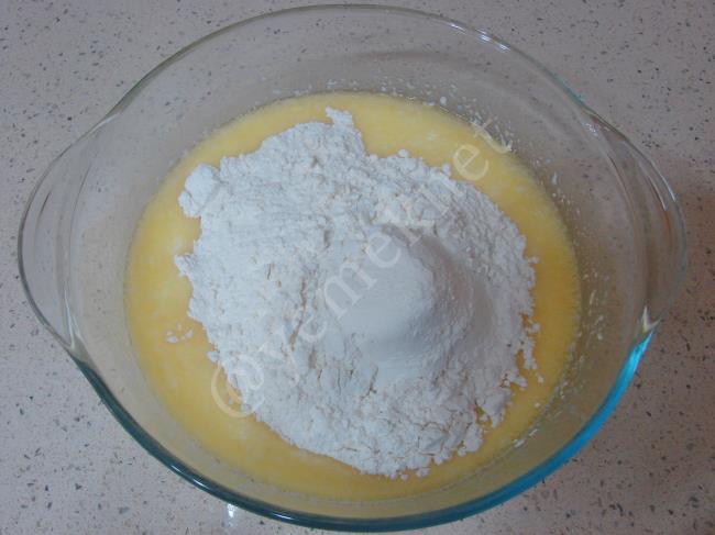 Karbonatlı Poğaça - Yapılışı (5/16) 