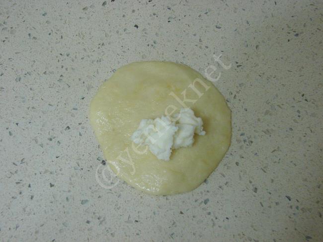 Karbonatlı Poğaça - Yapılışı (7/16) 