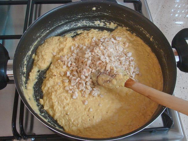 Mısır Unlu Helva - Yapılışı (6/12) 