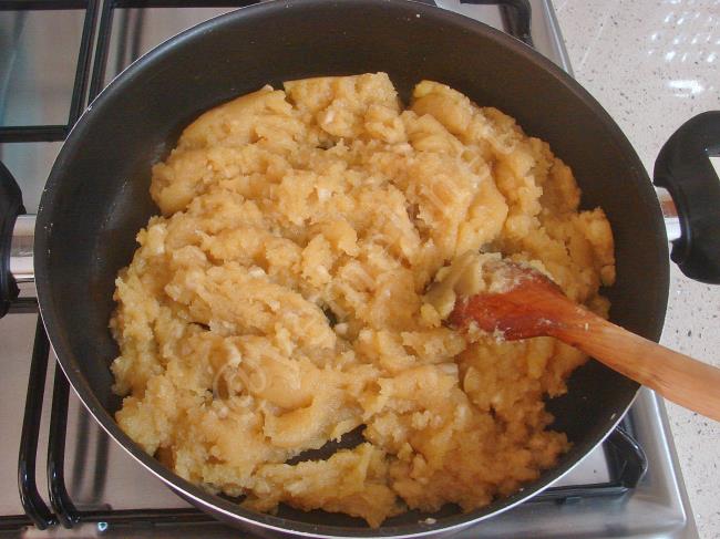 Mısır Unlu Helva - Yapılışı (9/12) 