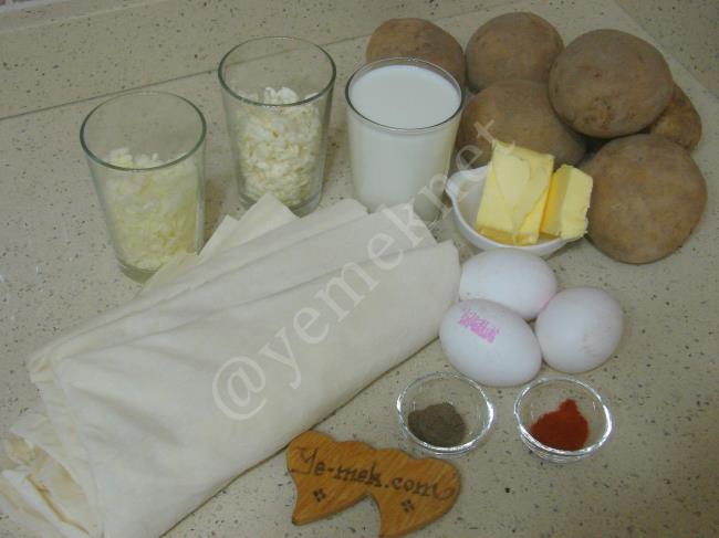 Patatesli Rulo Börek - Yapılışı (1/24) 