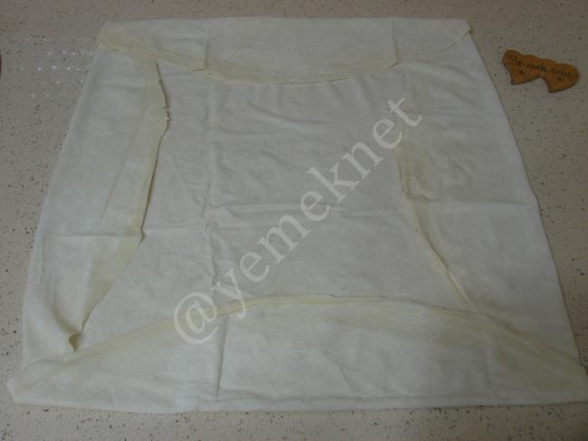 Patatesli Rulo Börek - Yapılışı (8/24) 