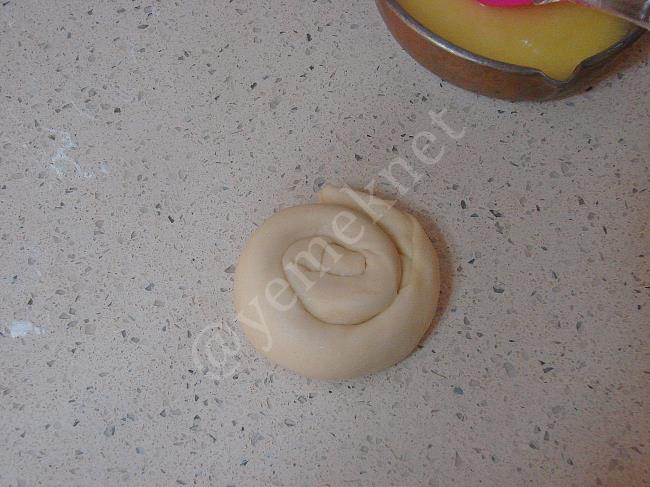 Tavada Mayasız Katmer - Yapılışı (9/20) 