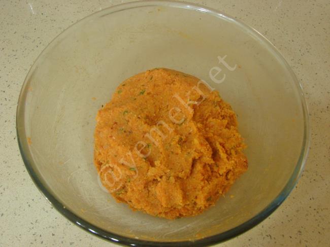 Bulgur Köftesi Kızartması - Yapılışı (5/12) 