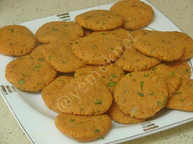 Bulgur Köftesi Kızartması - Yapılışı (7/12) 