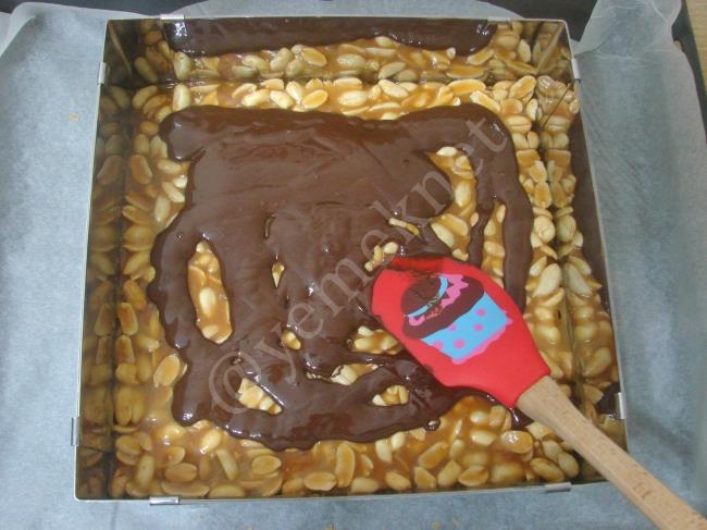 Ev Yapımı Snickers - Yapılışı (22/28) 