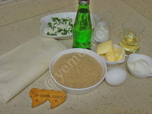 Galeta Unlu Sodalı Börek - Yapılışı (1/20) 