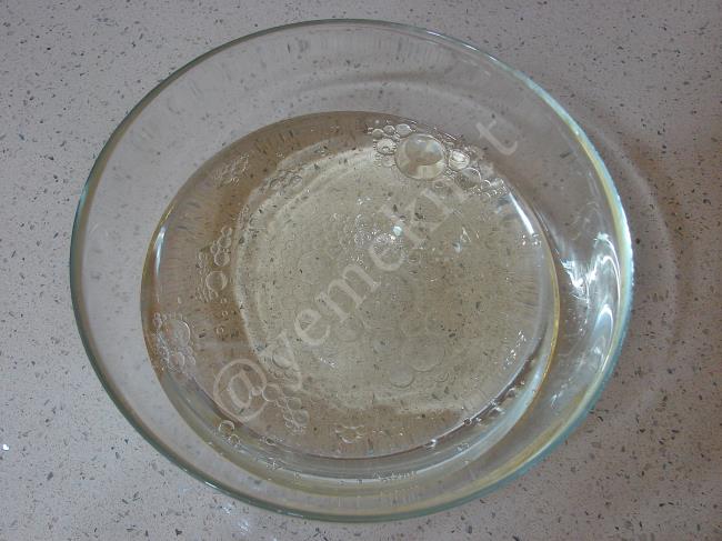 Hazır Yufkadan Peynirli Kruvasan Börek - Yapılışı (2/16) 