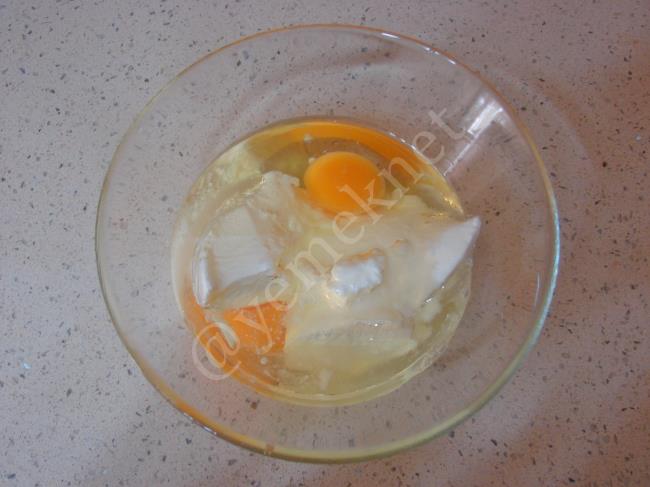 Lahmacun Böreği - Yapılışı (8/24) 