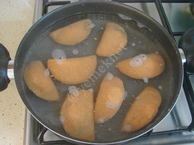 Haşlama İçli Köfte - Yapılışı (13/16) 