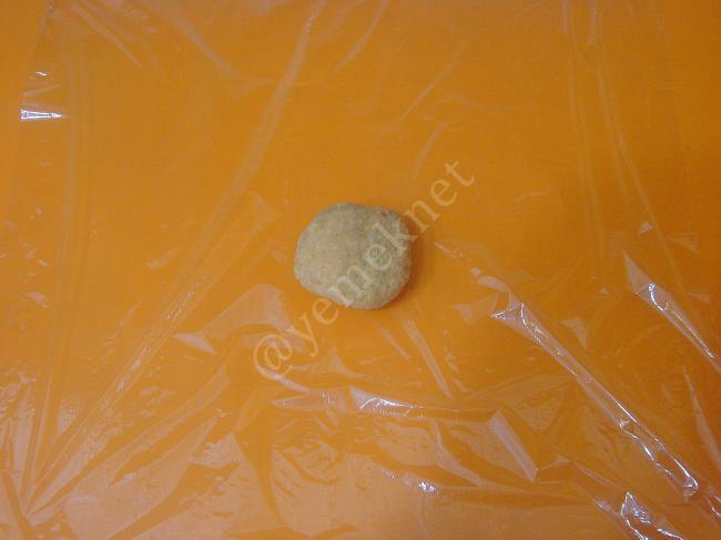 Haşlama İçli Köfte - Yapılışı (8/16) 