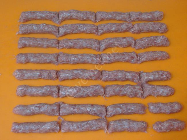 İnegöl Köfte - Yapılışı (7/12) 