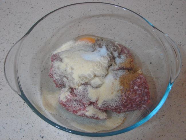 İrmikli Köfte - Yapılışı (4/12) 