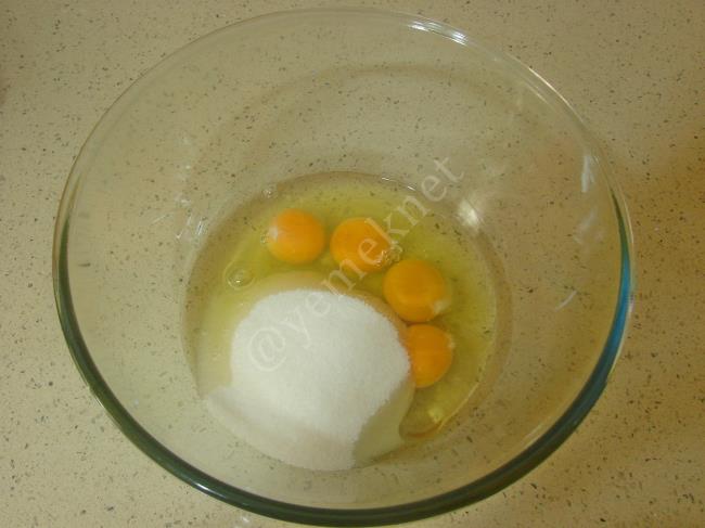 Kakaolu Rulo Pasta - Yapılışı (4/24) 