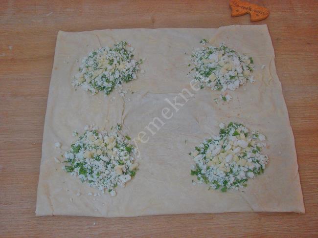 Peynirli Zarf Böreği - Yapılışı (10/20) 