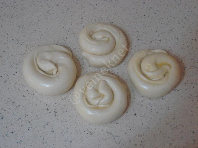 Tavada Mayalı Katmer - Yapılışı (8/16) 