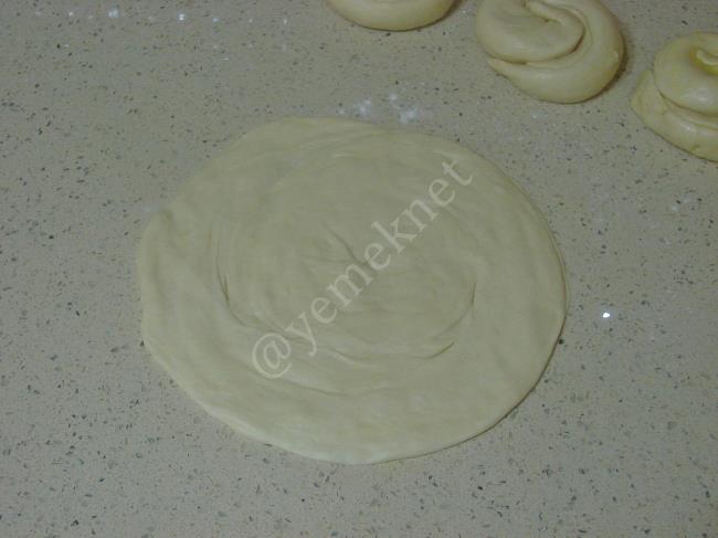 Tavada Mayalı Katmer - Yapılışı (9/16) 