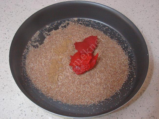 Antakya Usulü Kısır - Yapılışı (3/12) 