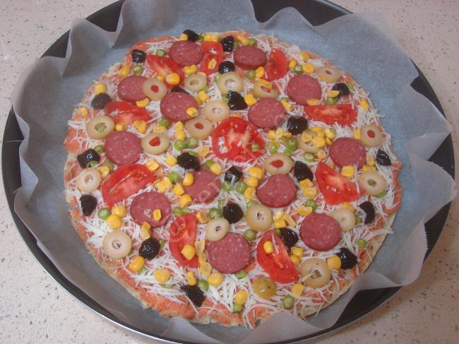 Fırında Bazlamadan Pizza Nasıl Yapılır? (11/20) Resimli Yemek Tarifleri