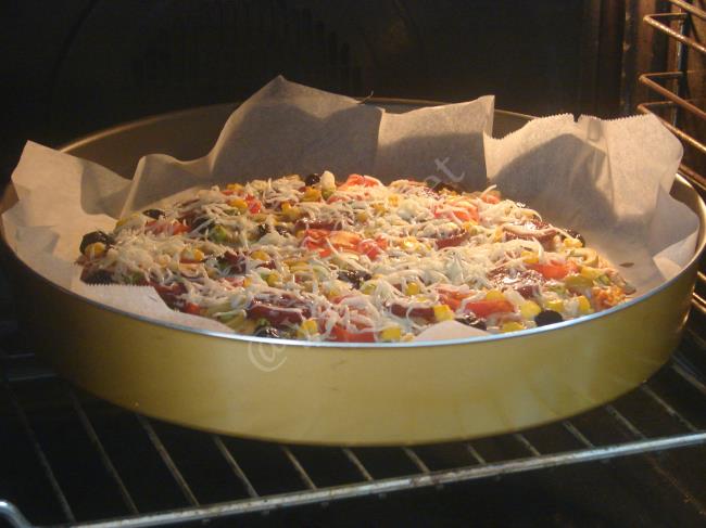 Fırında Bazlamadan Pizza - Yapılışı (15/20) 