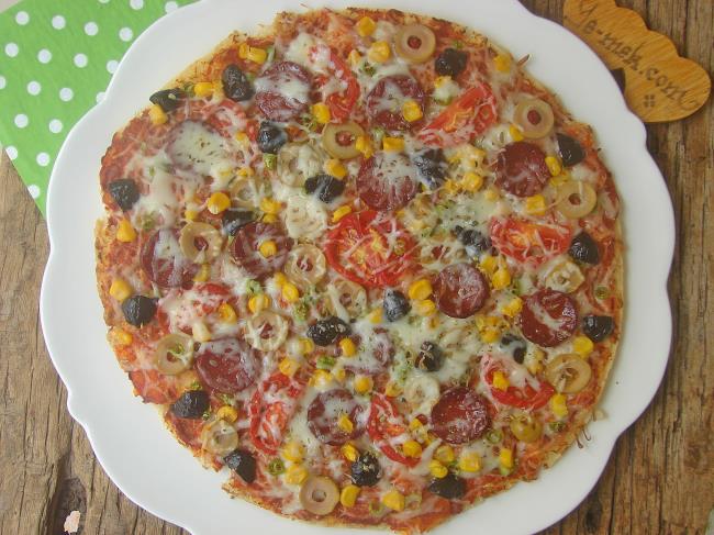 10 Dakika da Hazır, Yapması En Kolay Pizza : Bazlamadan Pizza